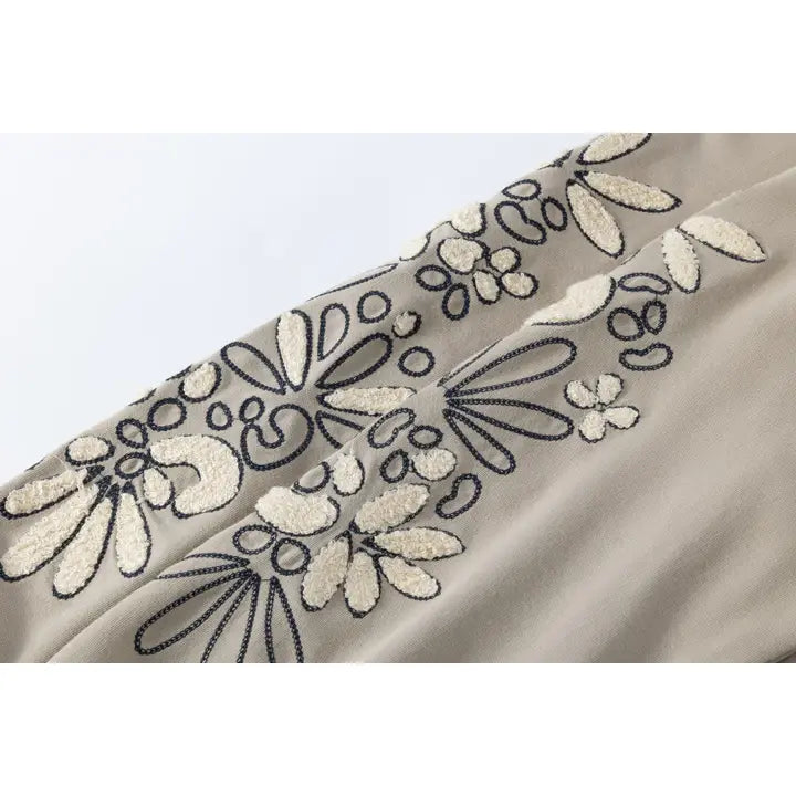 Sweatshirt voor meisjes met raglanmouwen en chenille geborduurde bloemen