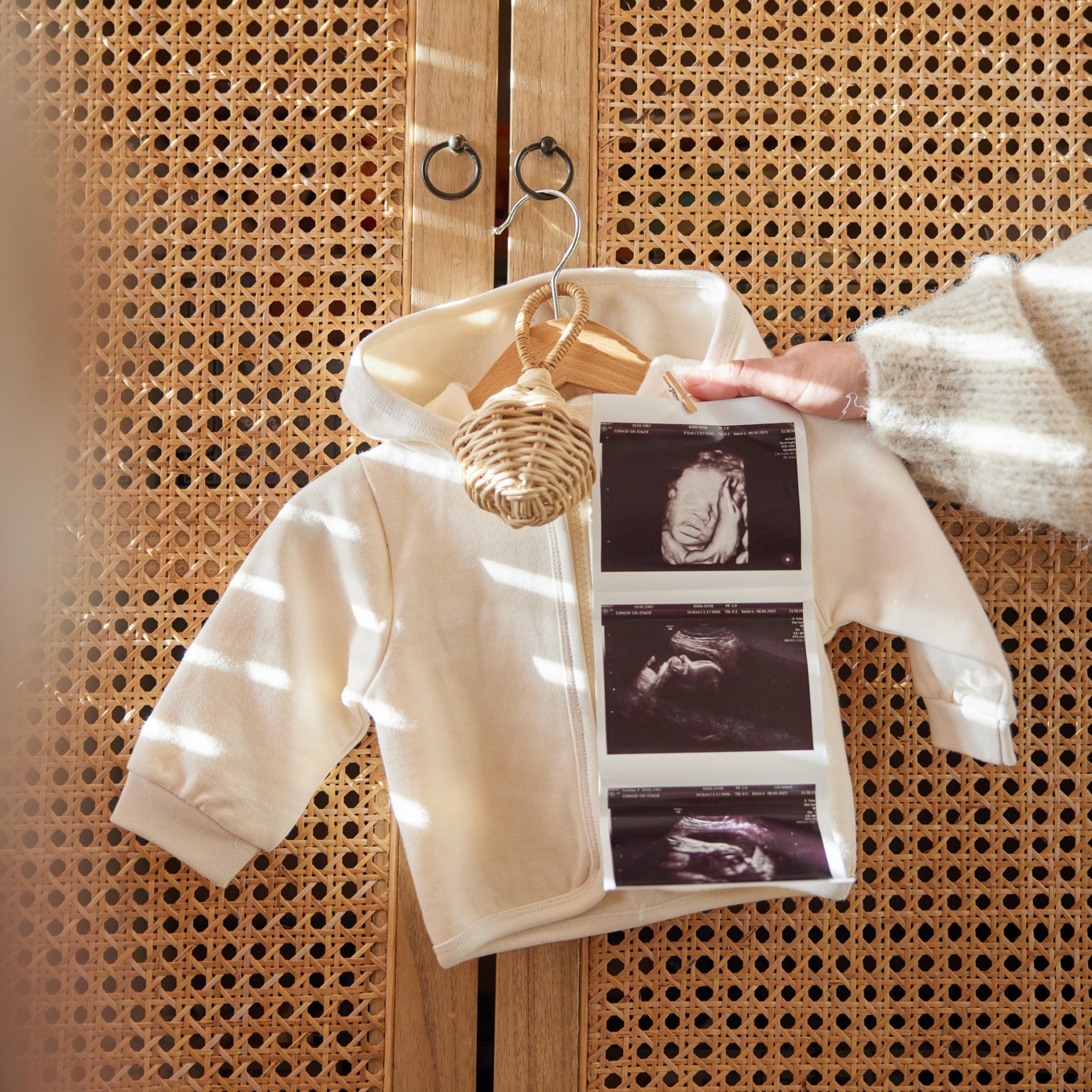 Dirkje unisex baby bio vest off white met capuchon en rits