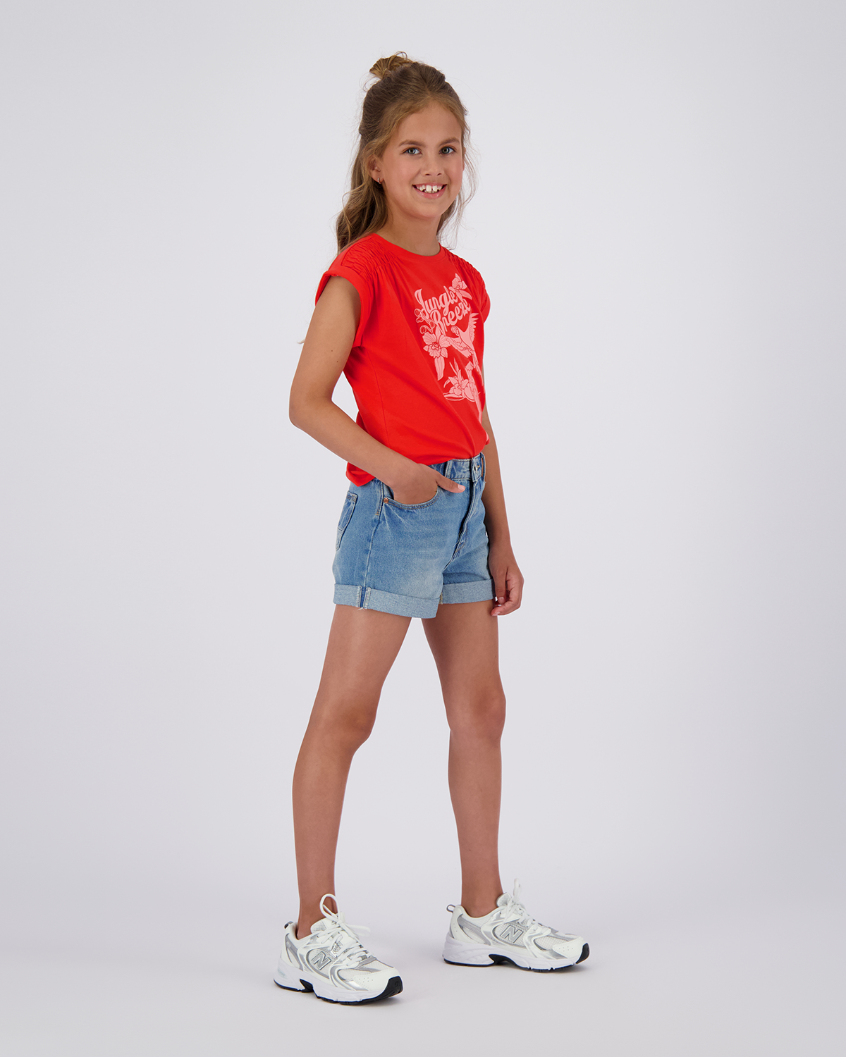 Vingino Regular Jeans 'Dewi' in Blauw Denim korte broek