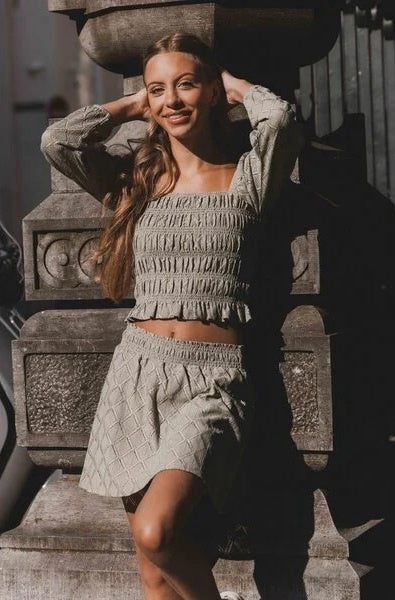 LOOXS 10sixteen Top smock Olijfgroen