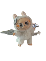 Labubu angel wit met vleugels