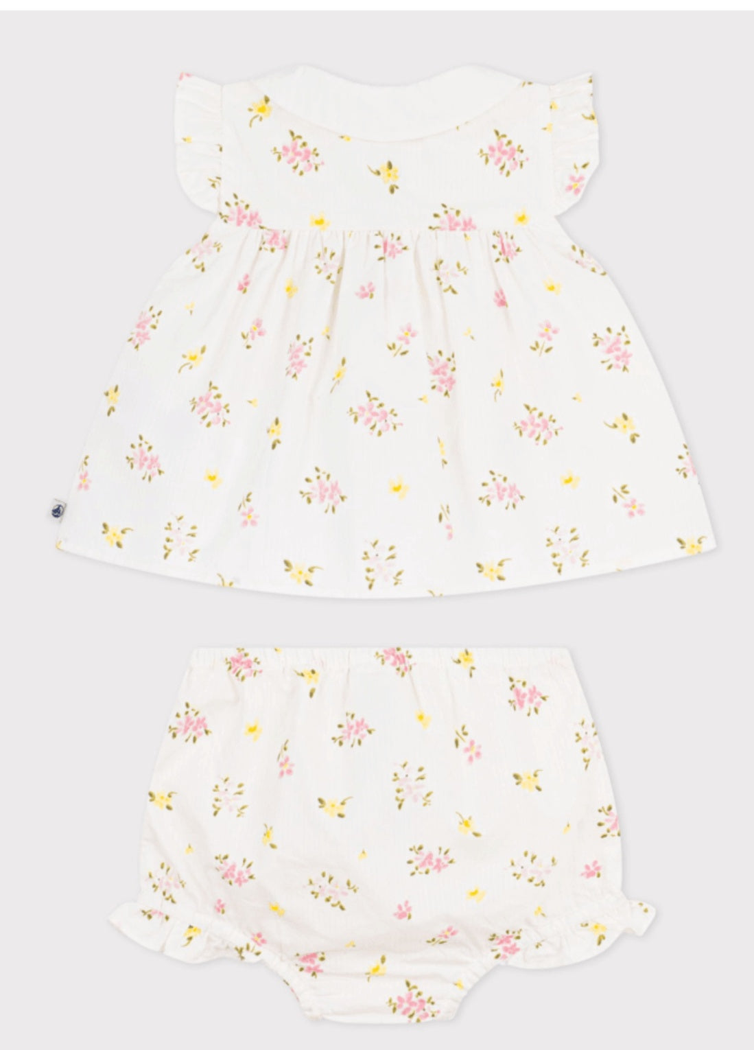 Petit Bateau Tweedelig katoenen babysetje met een bloesje en pofbroekje met bloemenprint 1