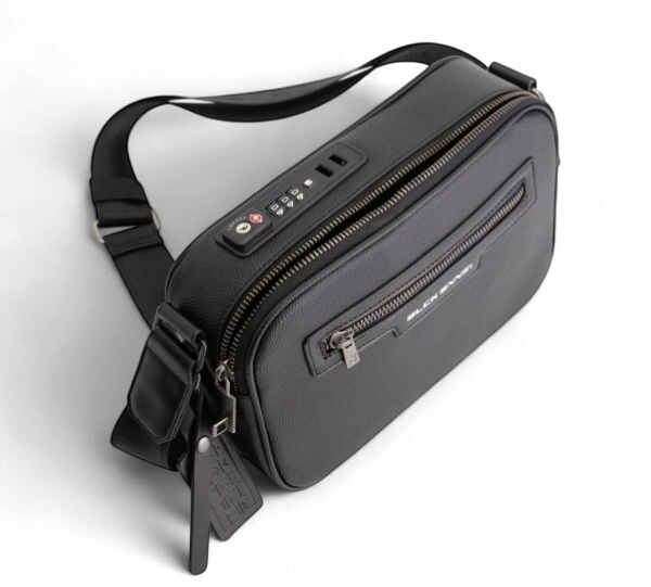 Black Bananas SHOULDER VAULTBAG