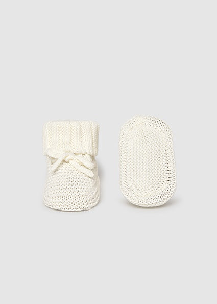 Mayoral Knit booties wit
