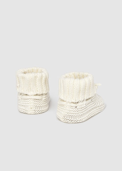 Mayoral Knit booties wit