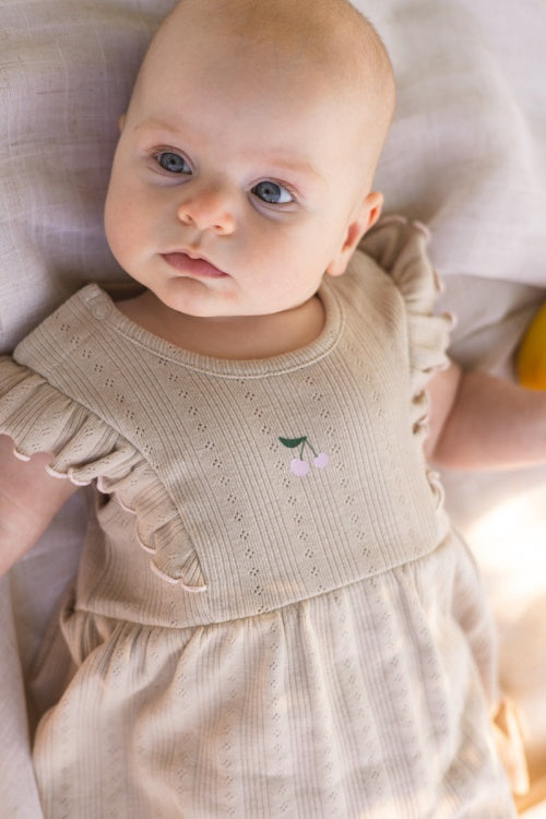 Quapi baby meisjes jurk beige kers