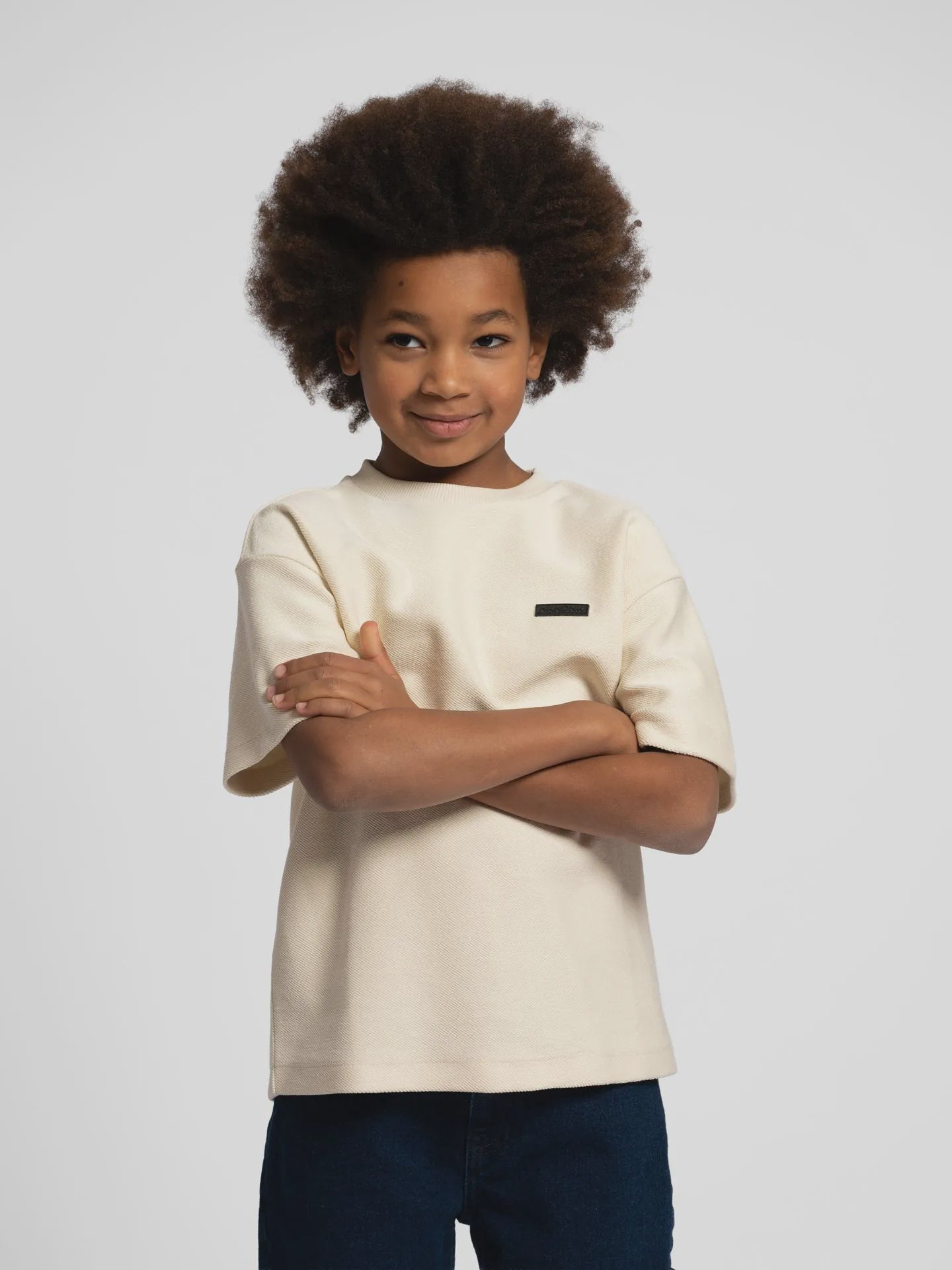 Nik & Nik Oversized T-shirt met logo patch beige